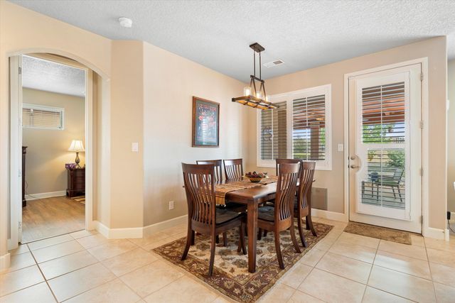 5935 Vista Manzano Court NE, Rio Rancho, NM 87144