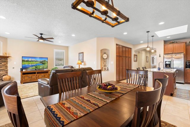 5935 Vista Manzano Court NE, Rio Rancho, NM 87144