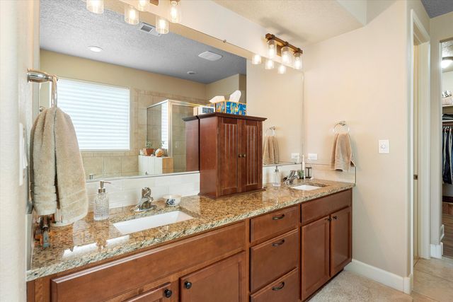 5935 Vista Manzano Court NE, Rio Rancho, NM 87144