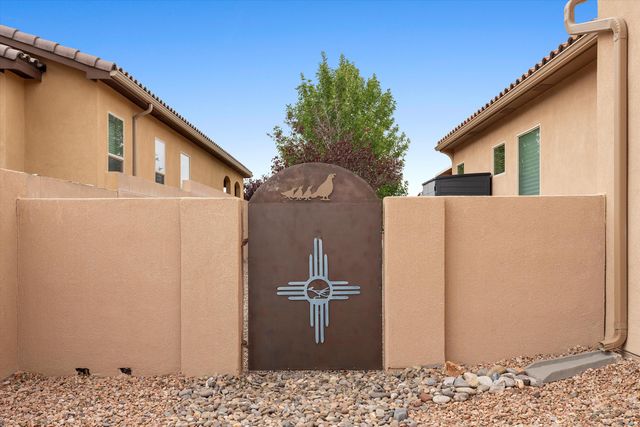 5935 Vista Manzano Court NE, Rio Rancho, NM 87144