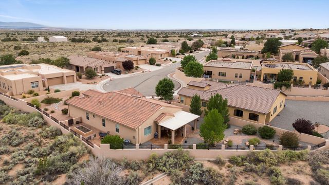5935 Vista Manzano Court NE, Rio Rancho, NM 87144