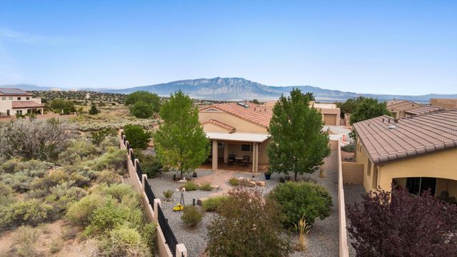 5935 Vista Manzano Court NE, Rio Rancho, NM 87144