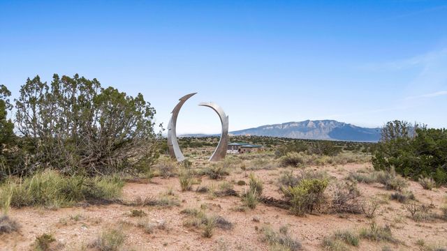 5935 Vista Manzano Court NE, Rio Rancho, NM 87144