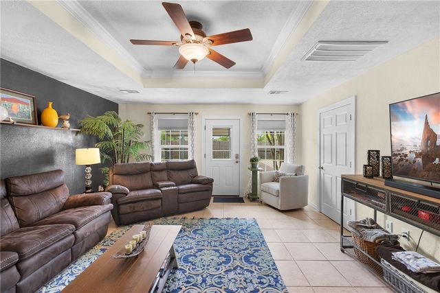 10462 Woodview Drive, College Station, TX 77845