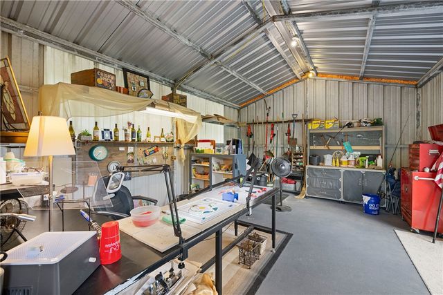 10462 Woodview Drive, College Station, TX 77845