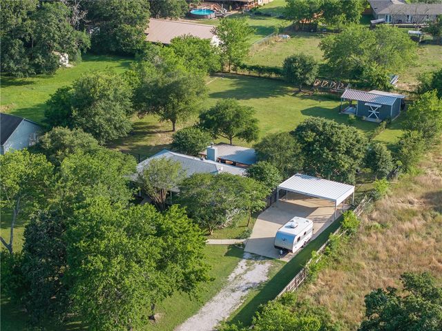 10462 Woodview Drive, College Station, TX 77845