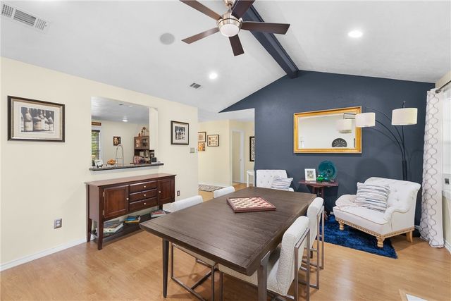 10462 Woodview Drive, College Station, TX 77845