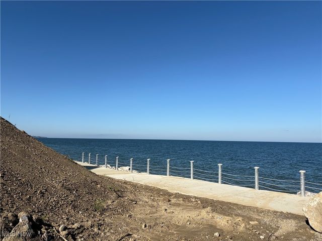 5919 Lake Road W 13, Ashtabula, OH 44004