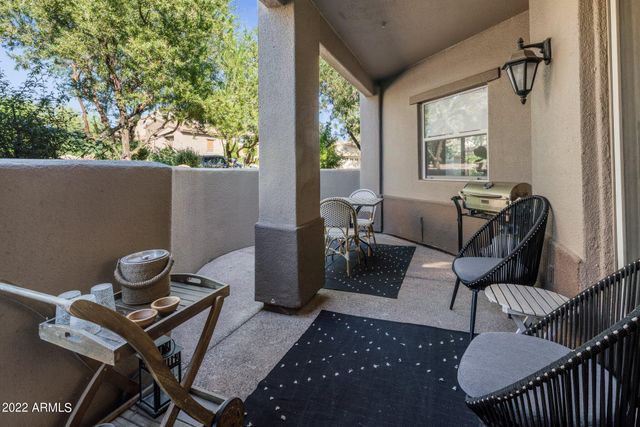 20802 N GRAYHAWK Drive 1096, Scottsdale, AZ 85255