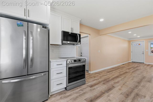 1075 12th Street, Wyandotte, MI 48192