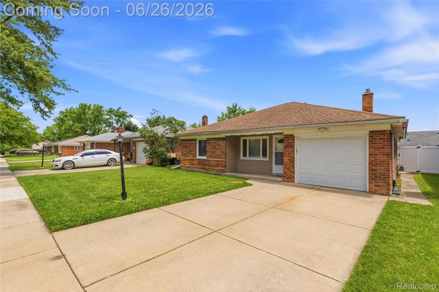 1075 12th Street, Wyandotte, MI 48192