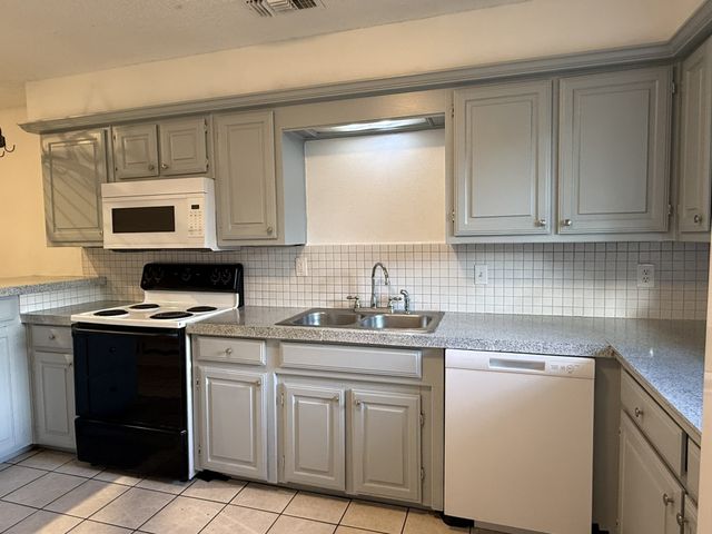 3416 Lillie Street, Sachse, TX 75048