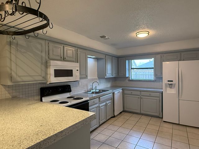 3416 Lillie Street, Sachse, TX 75048