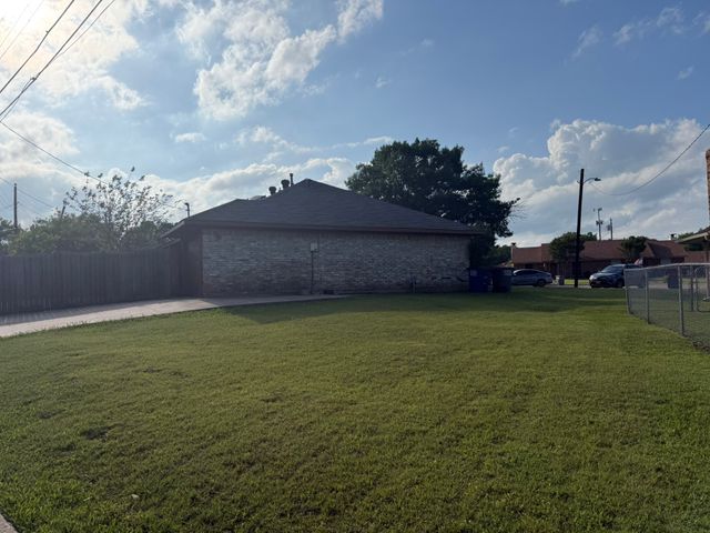 3416 Lillie Street, Sachse, TX 75048