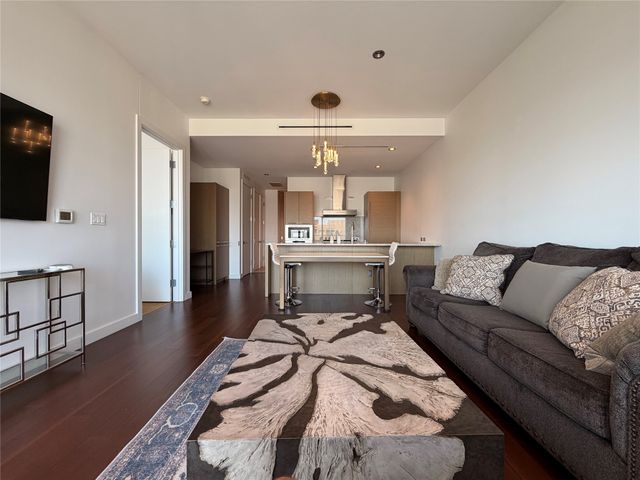 2900 Mckinnon Street 2507, Dallas, TX 75201