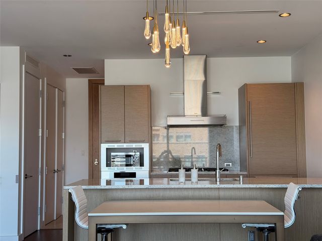 2900 Mckinnon Street 2507, Dallas, TX 75201
