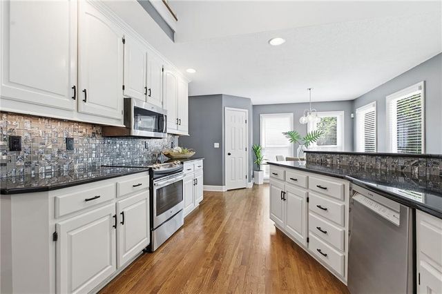 4701 NE 60th Terrace, Kansas City, MO 64119