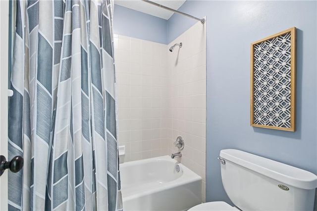 4701 NE 60th Terrace, Kansas City, MO 64119