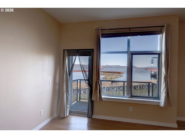 3930 ABBEY Ln 304A, Astoria, OR 97103