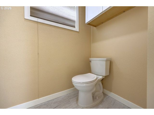 3930 ABBEY Ln 304A, Astoria, OR 97103