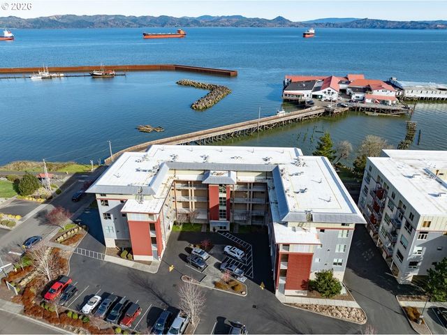 3930 ABBEY Ln 304A, Astoria, OR 97103