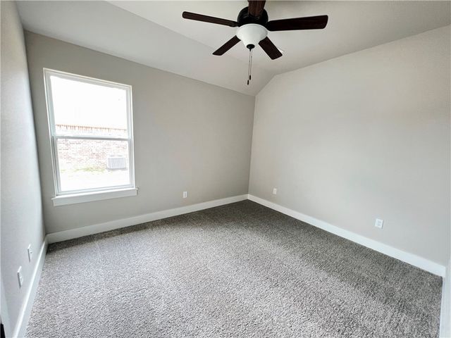 983 Madden Street, Tontitown, AR 72762