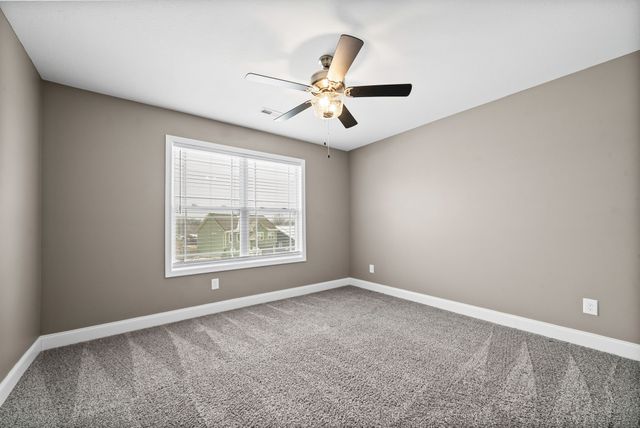 1345 Sussex Drive, Clarksville, TN 37042