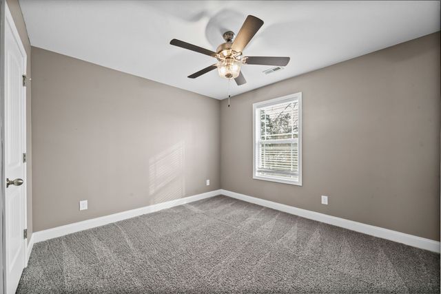 1345 Sussex Drive, Clarksville, TN 37042