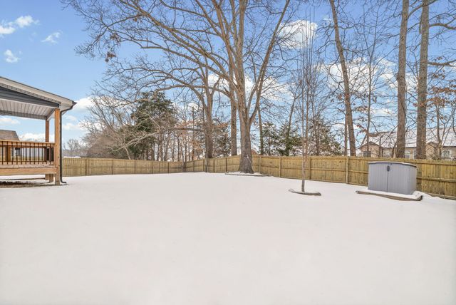 1345 Sussex Drive, Clarksville, TN 37042