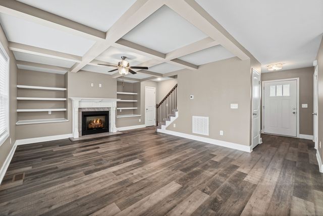 1345 Sussex Drive, Clarksville, TN 37042