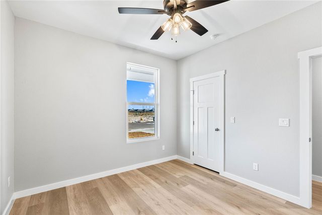 1505 John Oliver Dr, Corpus Christi, TX 78418