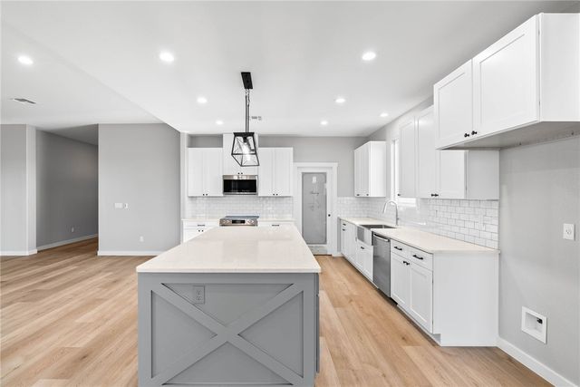 1505 John Oliver Dr, Corpus Christi, TX 78418