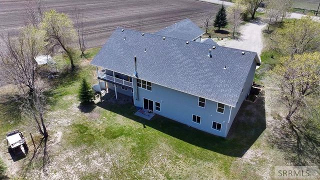634 N 3200 E, Menan, ID 83434
