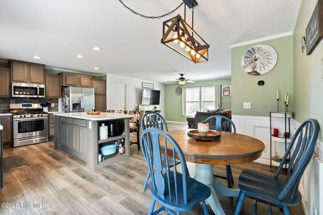 460 Oakey Point Road, Hampstead, NC 28443