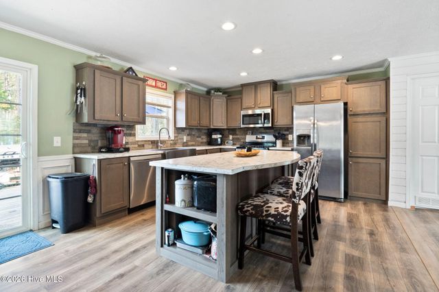 460 Oakey Point Road, Hampstead, NC 28443