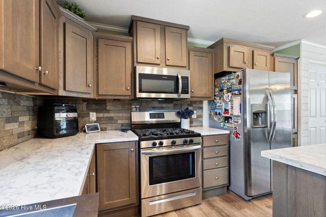 460 Oakey Point Road, Hampstead, NC 28443