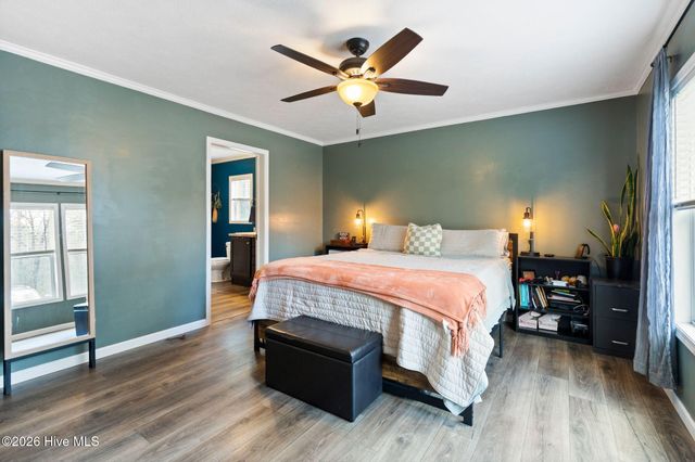 460 Oakey Point Road, Hampstead, NC 28443