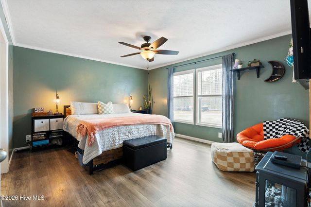 460 Oakey Point Road, Hampstead, NC 28443