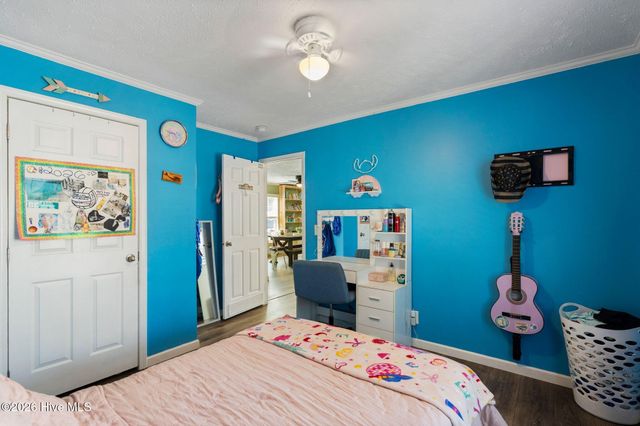 460 Oakey Point Road, Hampstead, NC 28443