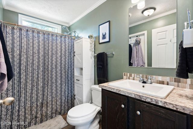 460 Oakey Point Road, Hampstead, NC 28443