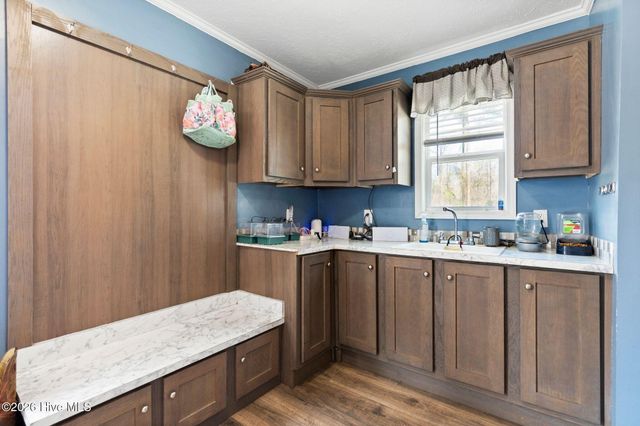 460 Oakey Point Road, Hampstead, NC 28443