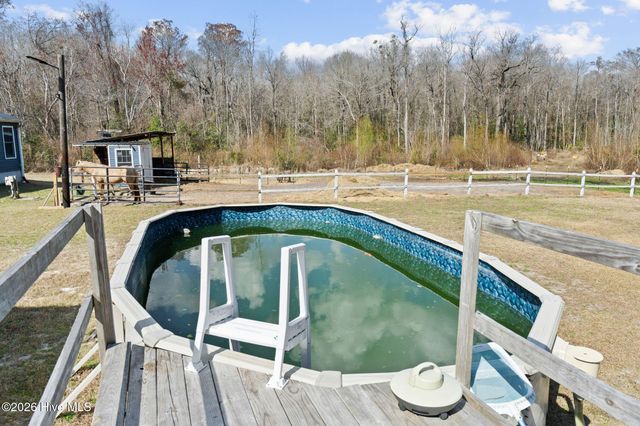 460 Oakey Point Road, Hampstead, NC 28443