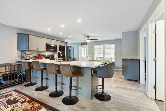 460 Oakey Point Road, Hampstead, NC 28443