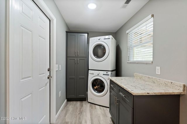 460 Oakey Point Road, Hampstead, NC 28443