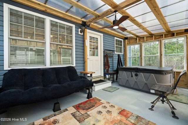 460 Oakey Point Road, Hampstead, NC 28443