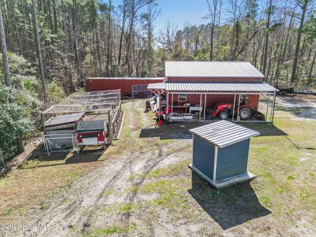 460 Oakey Point Road, Hampstead, NC 28443