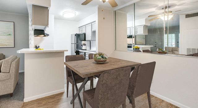 11810 Hammond Drive 1013, Houston, TX 77065