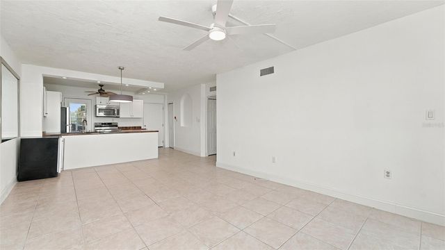 777 JOHN RINGLING BOULEVARD 2, Sarasota, FL 34236