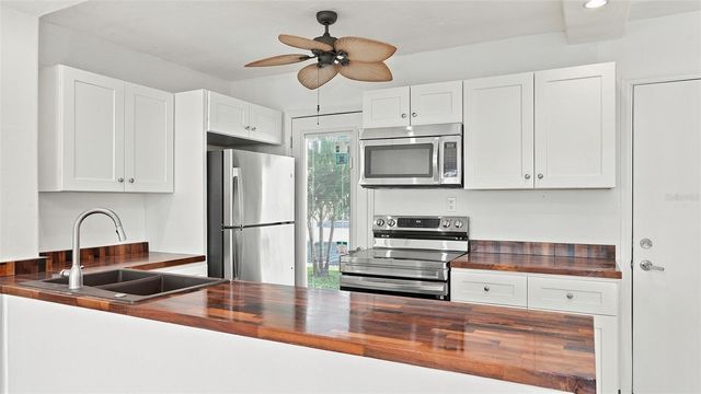 777 JOHN RINGLING BOULEVARD 2, Sarasota, FL 34236