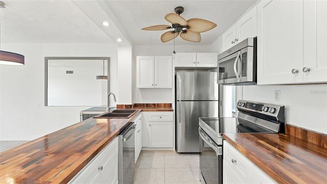 777 JOHN RINGLING BOULEVARD 2, Sarasota, FL 34236